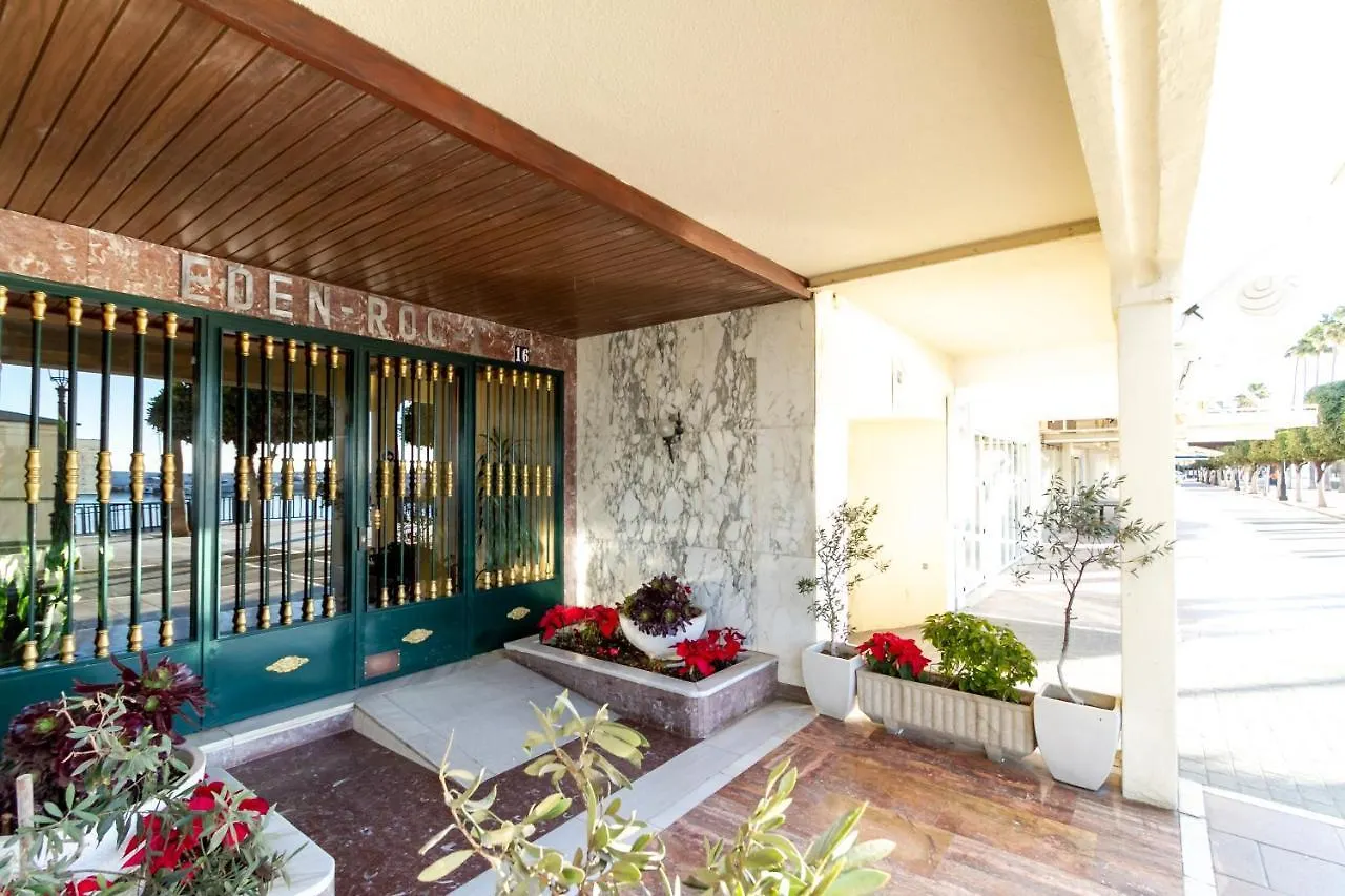 Marbella Banus Suites - Marbella Beach Front Suite Apartment