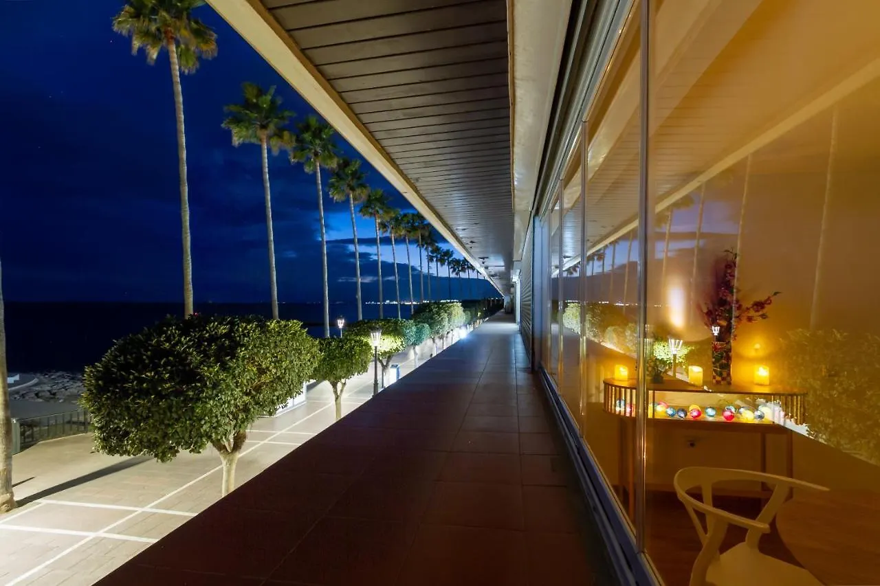Marbella Banus Suites - Marbella Beach Front Suite Apartment Spanien